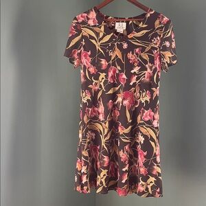 Floral Short Sleeve Dress vintage shoulder pads